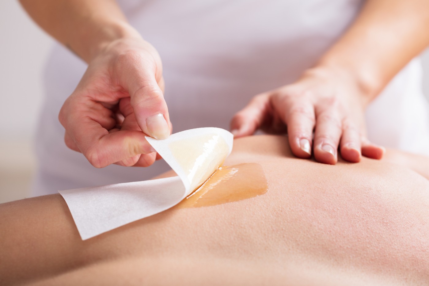 Waxing für Männer mit Warmwachs bei MyBodyCare